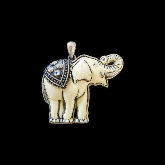 Plastic Faux Ivory Elephant Pendant With Rhinestones On A Sterling Silver Bezel - Picture 2 of 12
